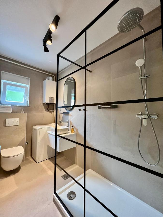 B88 Apartments - Vila Palma Sveti Filip i Jakov Exteriör bild