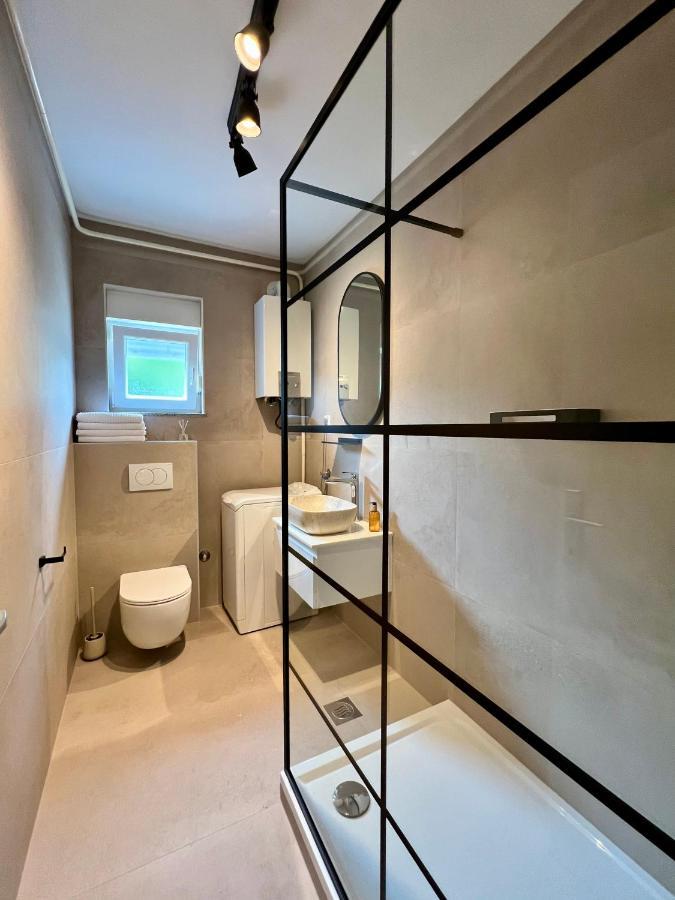 B88 Apartments - Vila Palma Sveti Filip i Jakov Exteriör bild